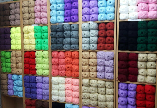 Mixed lot of knitting / crochet wool 100 balls yarn 100g clearance sale ALL DK (DOUBLE KNIT)
