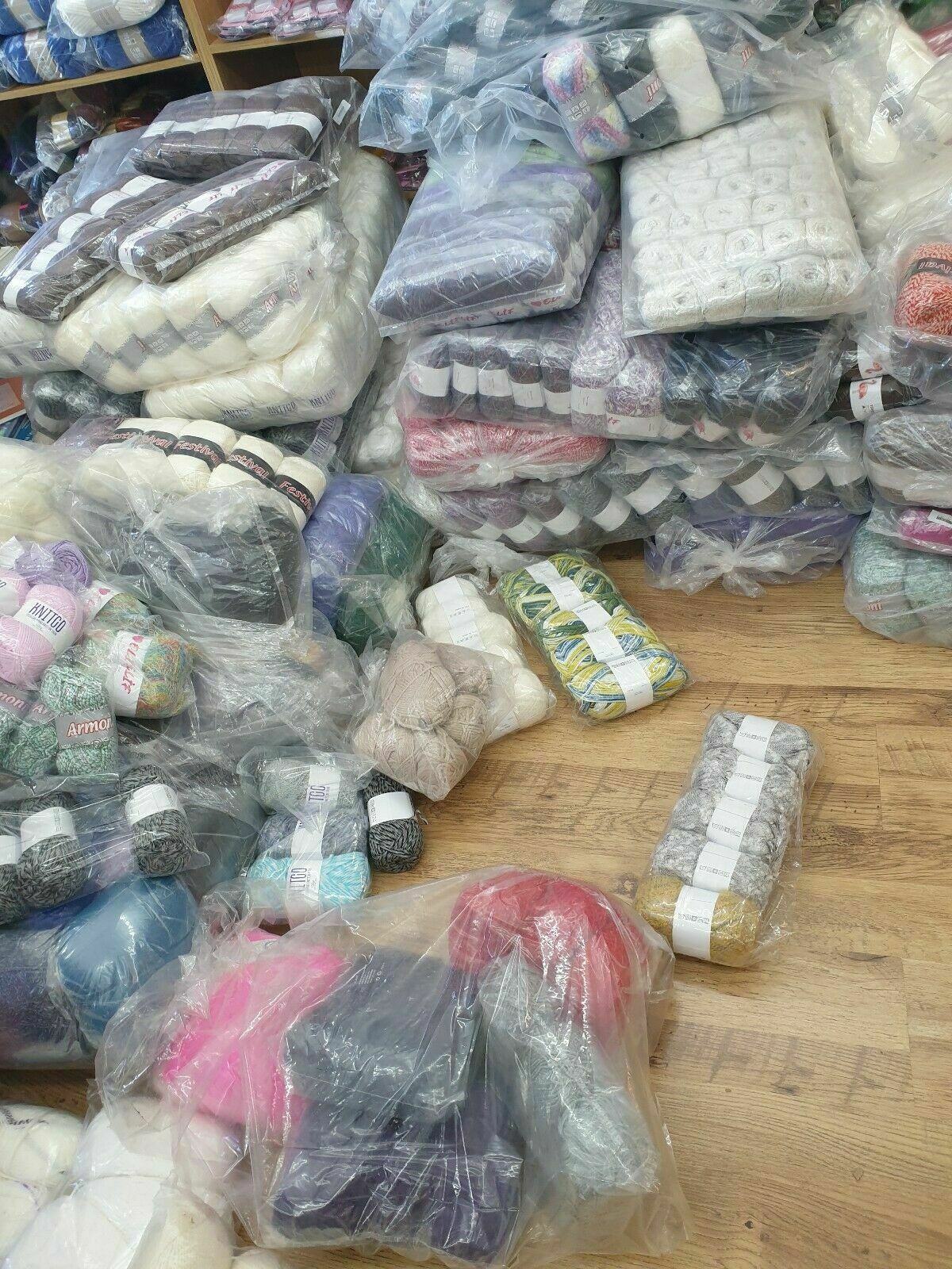 10,000 Balls JOB LOT WOOL ASSORTED hand knitting wool YARN MEGA DEAL balls offer