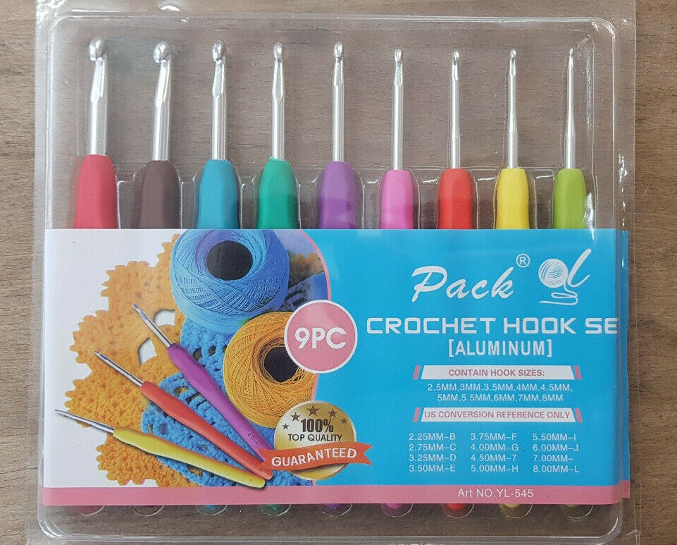 Crochet hooks (set of 9)